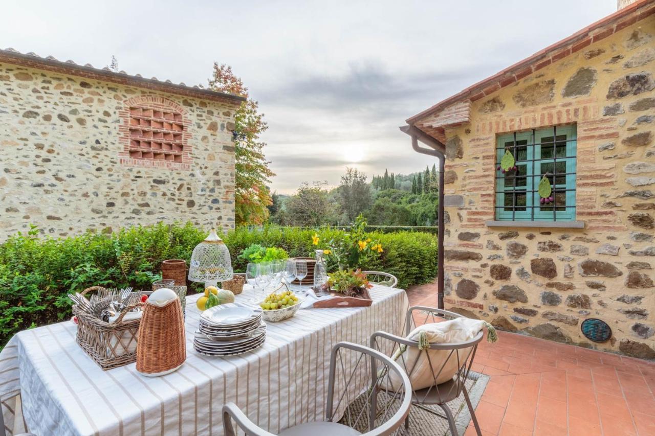 Villa Veranda, A Romantic Farmhouse With Pool Larciano Kültér fotó